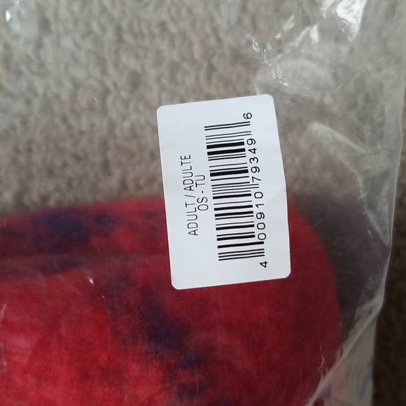 Hudson's Bay Scarf - Picture 6 of 7